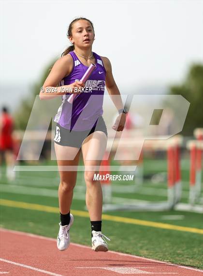 Thumbnail 3 in Fernley Invitational (4X800M Relay) photogallery.
