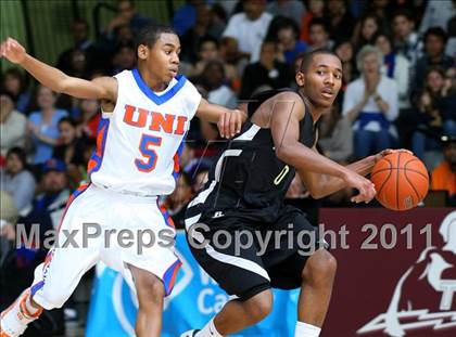 Thumbnail 3 in University @ Narbonne (CIF LA City Finals) photogallery.