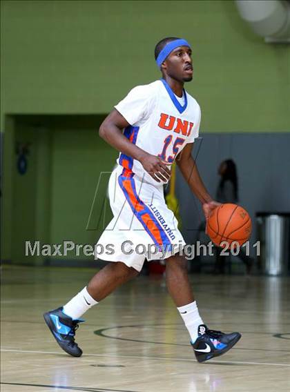 Thumbnail 2 in University @ Narbonne (CIF LA City Finals) photogallery.
