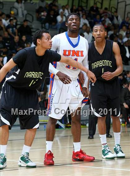 Thumbnail 1 in University @ Narbonne (CIF LA City Finals) photogallery.