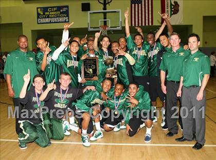 Thumbnail 2 in University @ Narbonne (CIF LA City Finals) photogallery.