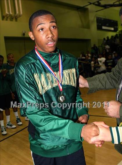 Thumbnail 2 in University @ Narbonne (CIF LA City Finals) photogallery.