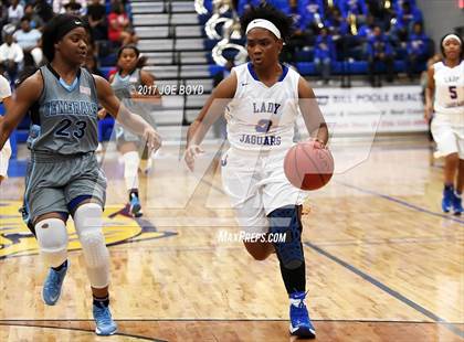 Thumbnail 1 in Lee @ Jemison photogallery.