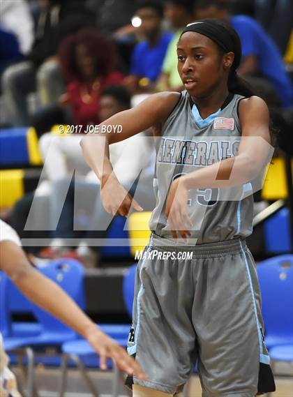 Thumbnail 3 in Lee @ Jemison photogallery.