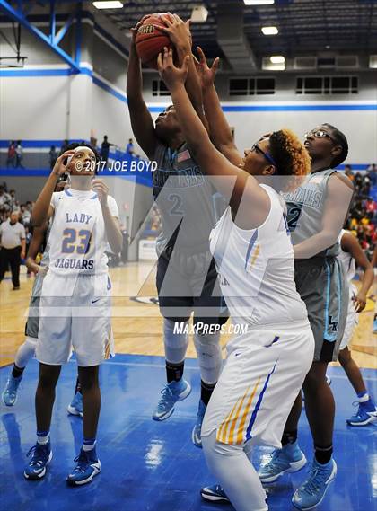 Thumbnail 2 in Lee @ Jemison photogallery.
