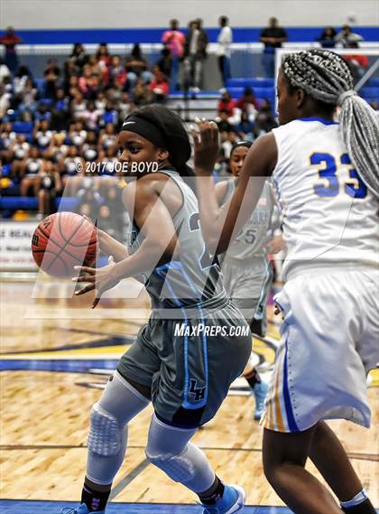 Thumbnail 3 in Lee @ Jemison photogallery.