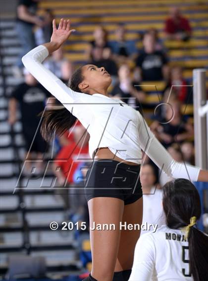 Thumbnail 3 in Archbishop Mitty vs. Village Christian (CIF State D2 Final) photogallery.