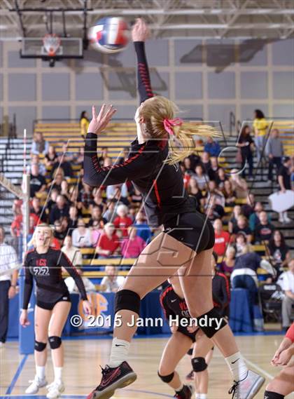 Thumbnail 1 in Archbishop Mitty vs. Village Christian (CIF State D2 Final) photogallery.