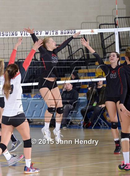 Thumbnail 3 in Archbishop Mitty vs. Village Christian (CIF State D2 Final) photogallery.
