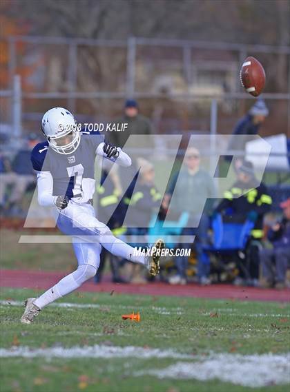 Thumbnail 2 in Coginchaug Regional/East Hampton/Hale Ray @ Morgan photogallery.