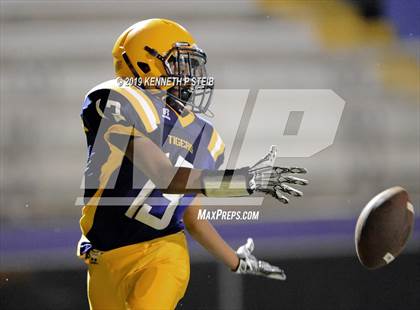 Thumbnail 2 in Bourgeois H.L. @ Thibodaux photogallery.