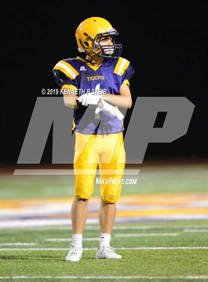 Thumbnail 2 in Bourgeois H.L. @ Thibodaux photogallery.