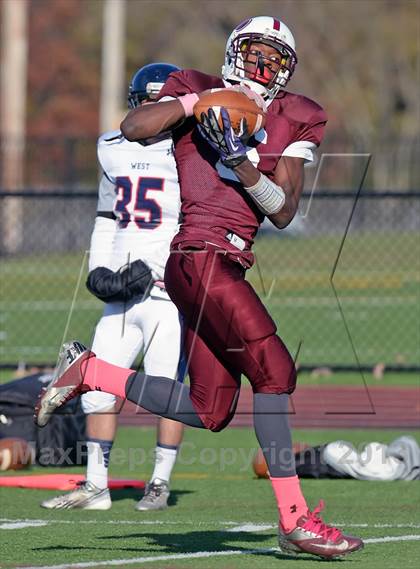 Thumbnail 2 in Smithtown West @ Bay Shore photogallery.