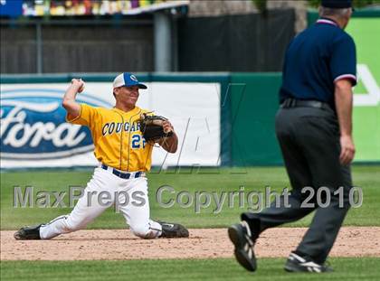 Thumbnail 1 in North Providence vs. Bishop Hendricken (RIIL Division 1 Final - Game 2) photogallery.