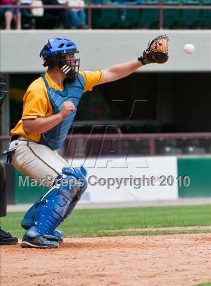 Thumbnail 2 in North Providence vs. Bishop Hendricken (RIIL Division 1 Final - Game 2) photogallery.