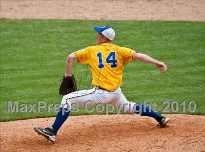 Thumbnail 3 in North Providence vs. Bishop Hendricken (RIIL Division 1 Final - Game 2) photogallery.