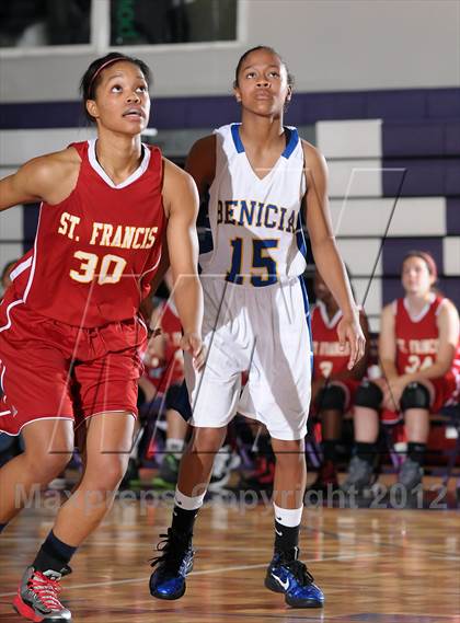 Thumbnail 2 in St. Francis vs. Benicia (St. Hope Classic) photogallery.