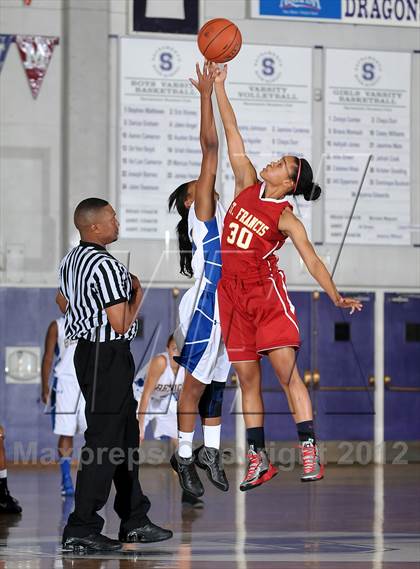 Thumbnail 1 in St. Francis vs. Benicia (St. Hope Classic) photogallery.
