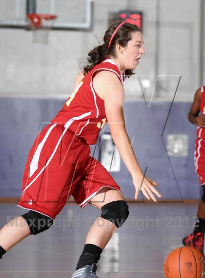 Thumbnail 2 in St. Francis vs. Benicia (St. Hope Classic) photogallery.