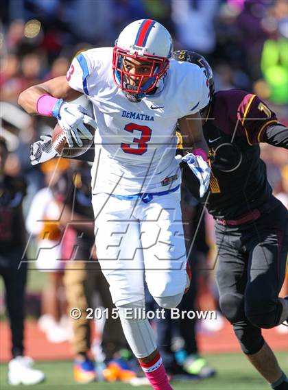 Thumbnail 3 in DeMatha @ Bishop McNamara photogallery.