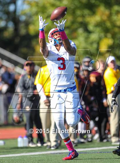 Thumbnail 1 in DeMatha @ Bishop McNamara photogallery.