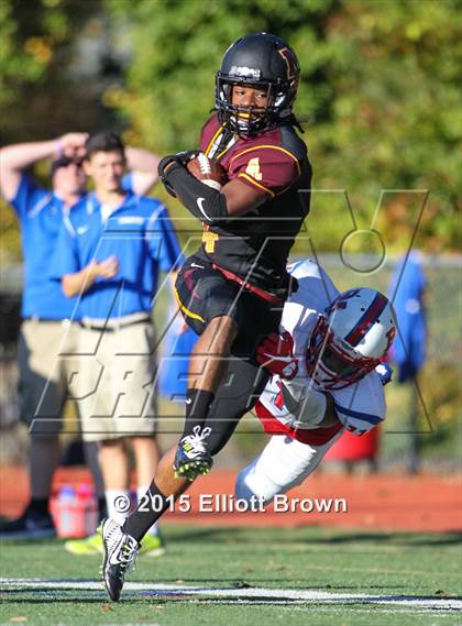Thumbnail 3 in DeMatha @ Bishop McNamara photogallery.