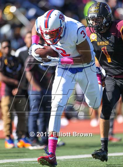 Thumbnail 2 in DeMatha @ Bishop McNamara photogallery.