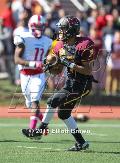 Thumbnail 2 in DeMatha @ Bishop McNamara photogallery.