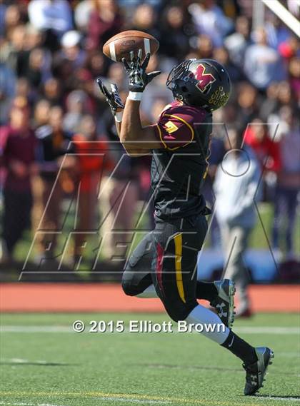 Thumbnail 1 in DeMatha @ Bishop McNamara photogallery.