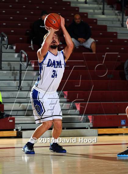 Thumbnail 1 in La Quinta @ Dana Hills (MaxPreps Holiday Classic) photogallery.