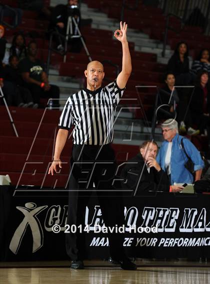 Thumbnail 2 in La Quinta @ Dana Hills (MaxPreps Holiday Classic) photogallery.