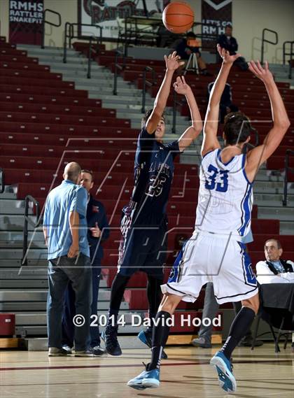 Thumbnail 3 in La Quinta @ Dana Hills (MaxPreps Holiday Classic) photogallery.