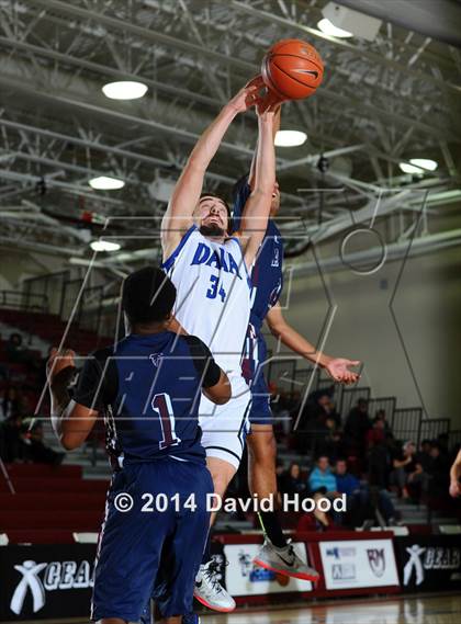Thumbnail 1 in La Quinta @ Dana Hills (MaxPreps Holiday Classic) photogallery.