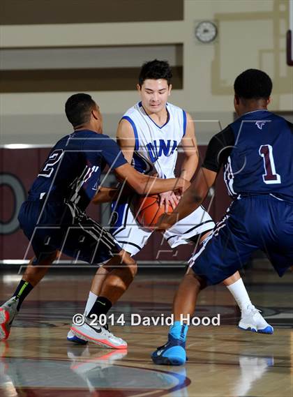 Thumbnail 3 in La Quinta @ Dana Hills (MaxPreps Holiday Classic) photogallery.