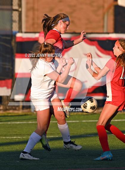 Thumbnail 3 in Fairfield vs. Oak Hills photogallery.
