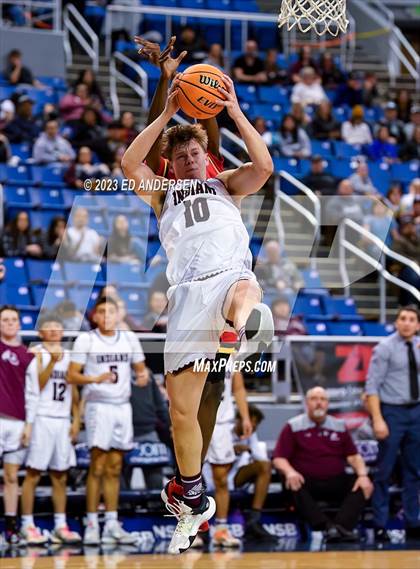 Thumbnail 2 in Elko vs. Somerset Academy Losee (NIAA 3A State Championship) photogallery.