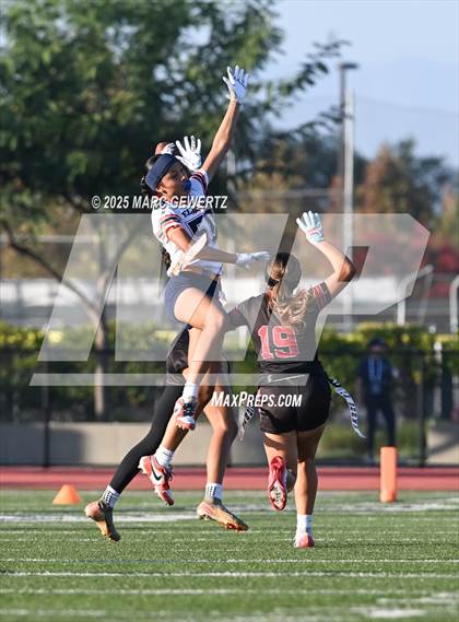 Thumbnail 2 in La Serna vs. Roosevelt (CIF SS Div 3 Final) photogallery.