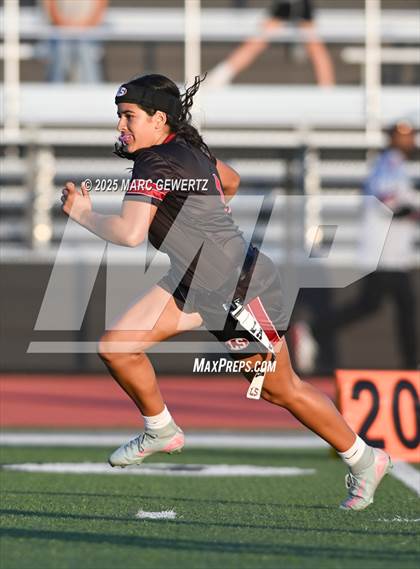 Thumbnail 3 in La Serna vs. Roosevelt (CIF SS Div 3 Final) photogallery.