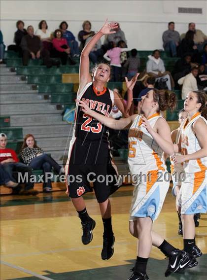 Thumbnail 3 in Sullivan Central vs Powell (Pilot Food-Mart Classic) photogallery.