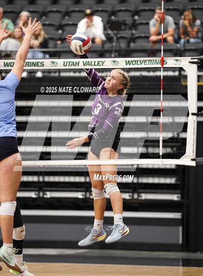Thumbnail 3 in Desert Hills vs. Salem Hills photogallery.