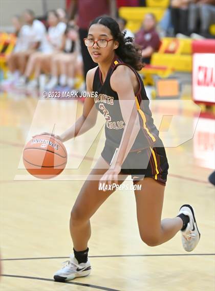 Thumbnail 2 in Chaparral vs. Salpointe Catholic (Hoophall West Invitational)  photogallery.