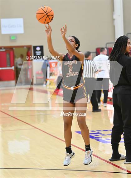 Thumbnail 1 in Chaparral vs. Salpointe Catholic (Hoophall West Invitational)  photogallery.