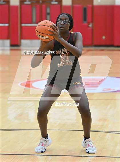 Thumbnail 1 in Chaparral vs. Salpointe Catholic (Hoophall West Invitational)  photogallery.