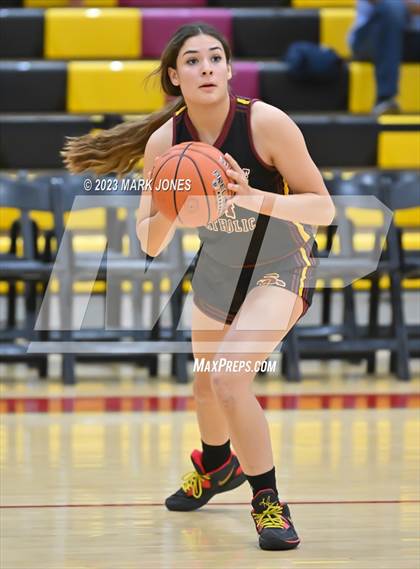 Thumbnail 1 in Chaparral vs. Salpointe Catholic (Hoophall West Invitational)  photogallery.