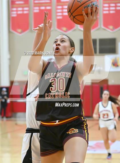 Thumbnail 2 in Chaparral vs. Salpointe Catholic (Hoophall West Invitational)  photogallery.