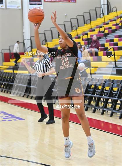Thumbnail 3 in Chaparral vs. Salpointe Catholic (Hoophall West Invitational)  photogallery.