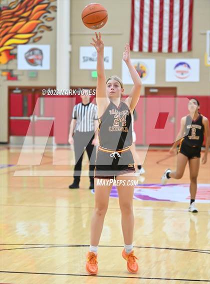 Thumbnail 2 in Chaparral vs. Salpointe Catholic (Hoophall West Invitational)  photogallery.