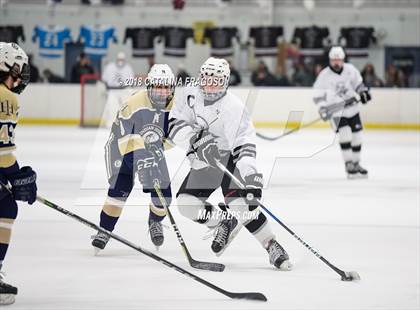 Thumbnail 2 in Indian Hills @ Wayne Knights photogallery.