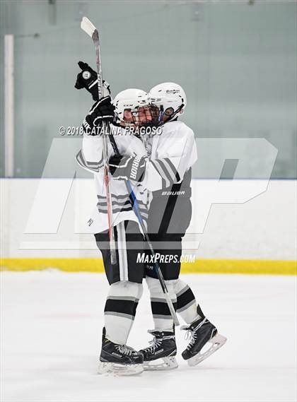 Thumbnail 3 in Indian Hills @ Wayne Knights photogallery.