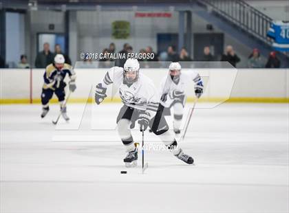 Thumbnail 3 in Indian Hills @ Wayne Knights photogallery.